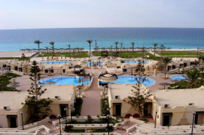 Гостиница Borg El Arab Beach Hotel  Burj Al Arab